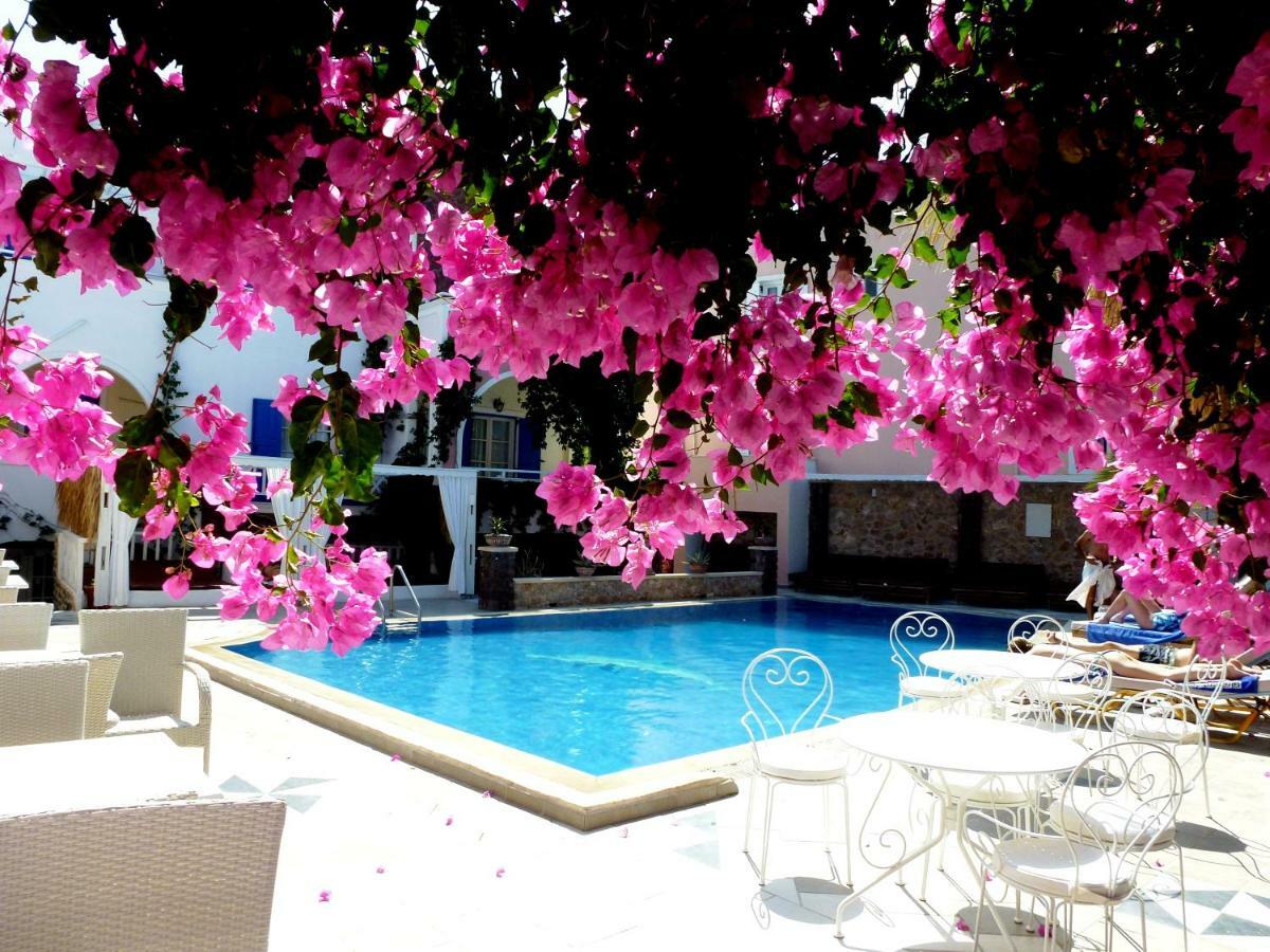 Bougainvillea Suites Καμάρι Εξωτερικό φωτογραφία